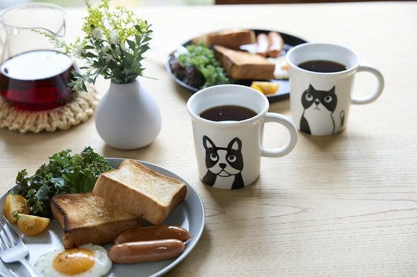 Charo Cat Peeping Mug